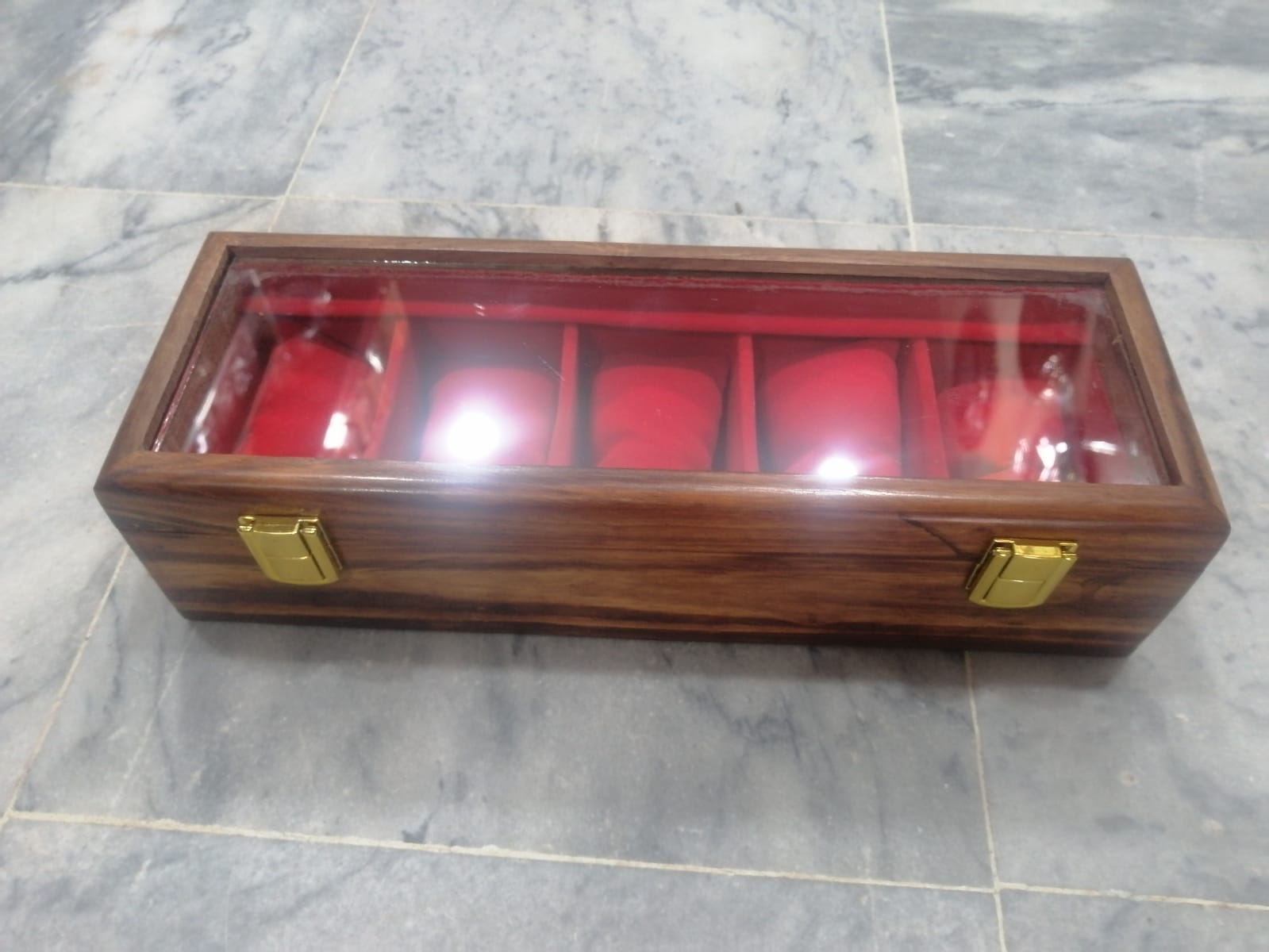 Wooden Watch Storage Box – Premium Handcrafted Watch Organizer — image 3