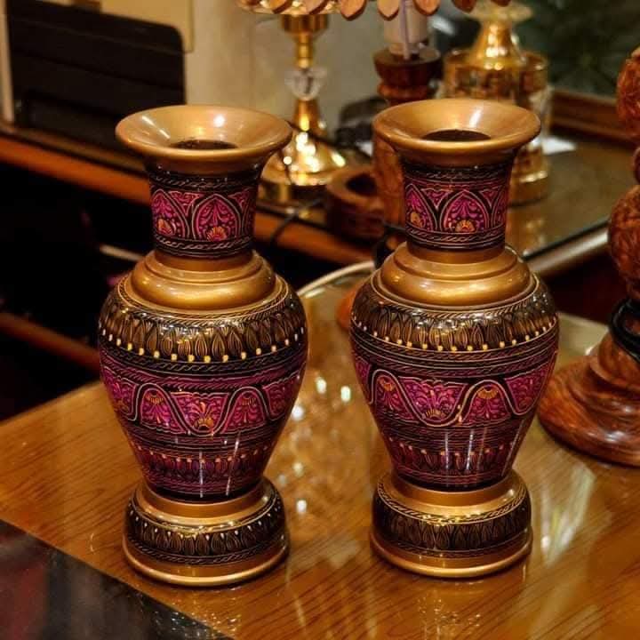 Traditional Multi-Colour Decorative Vase Set – Handcrafted Pakistani Home Décor